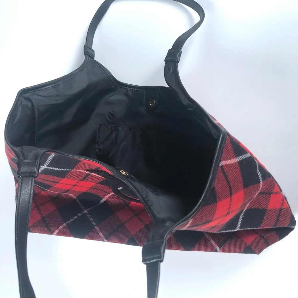 Victoria’s Secret Plaid Tote - Picture 9 of 11